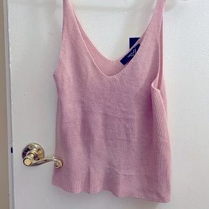knit top in baby pink